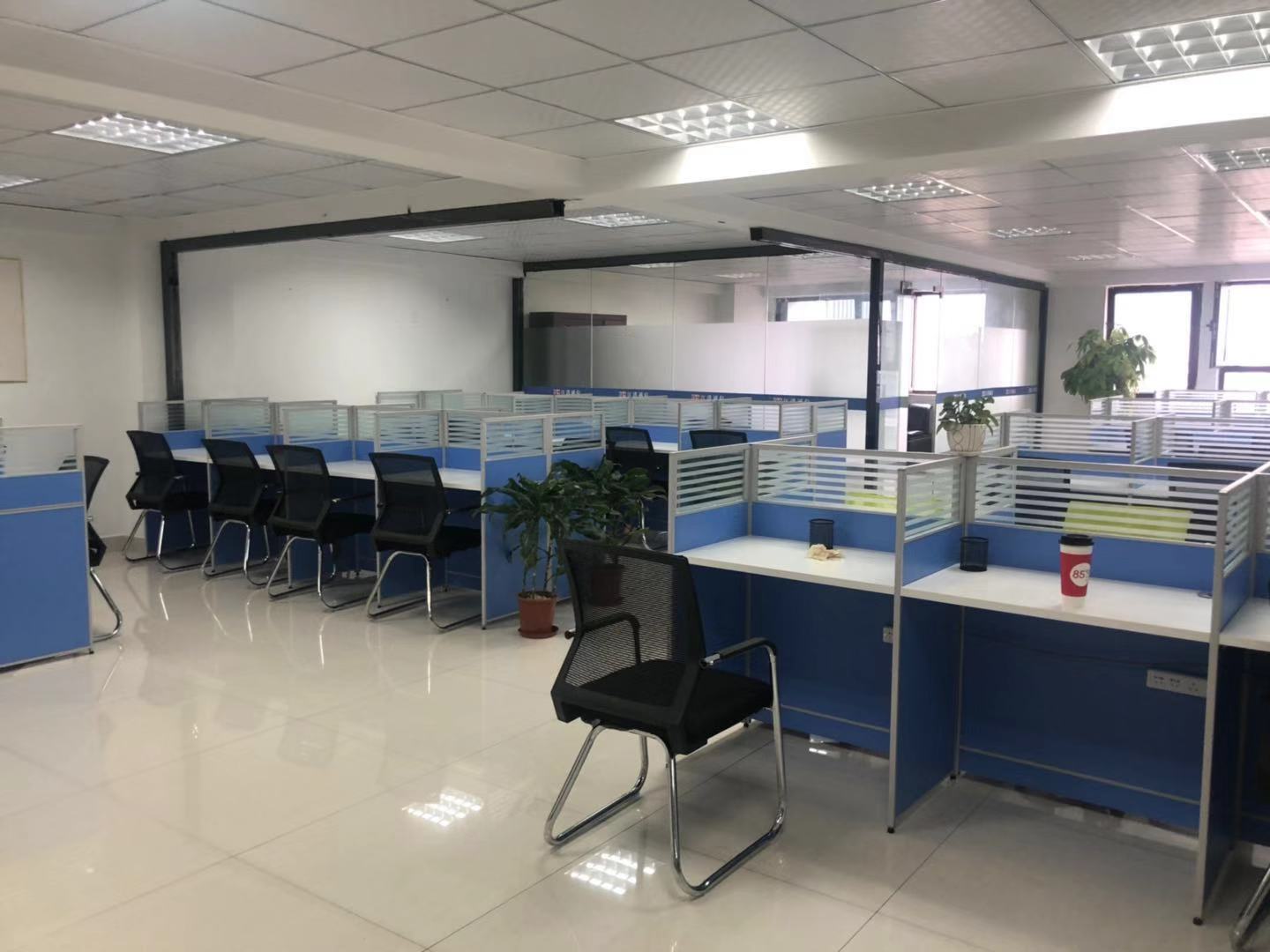 ��I(y��)Logo